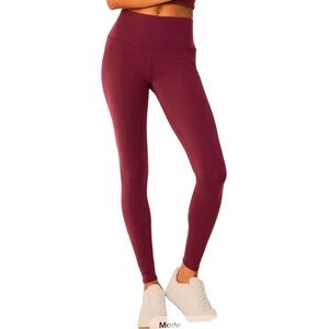 Alo Airbrush High-Waist Leggings in Cranberry